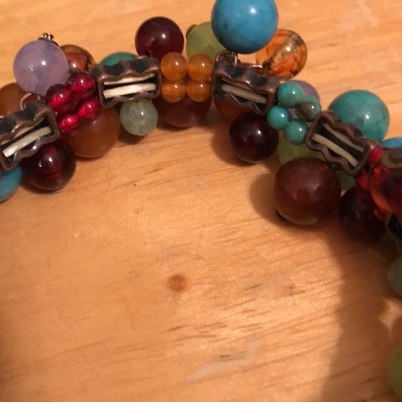 Multi color beaded stretch bracelet - Picture 7 of 8